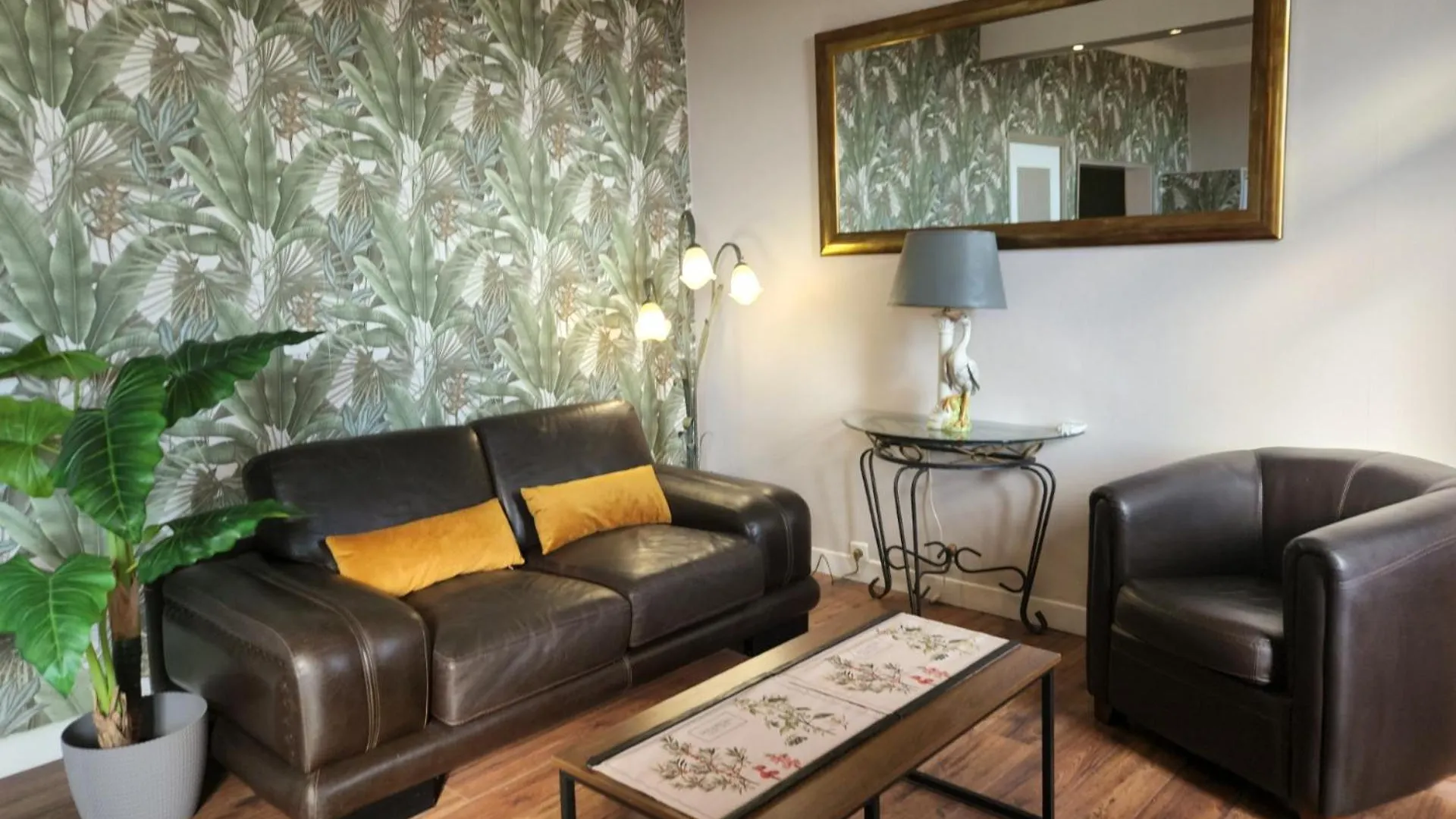 Proche Centre Ville, Gip Asfo, Vue Sur Le Jardin Grasse 0*,  France